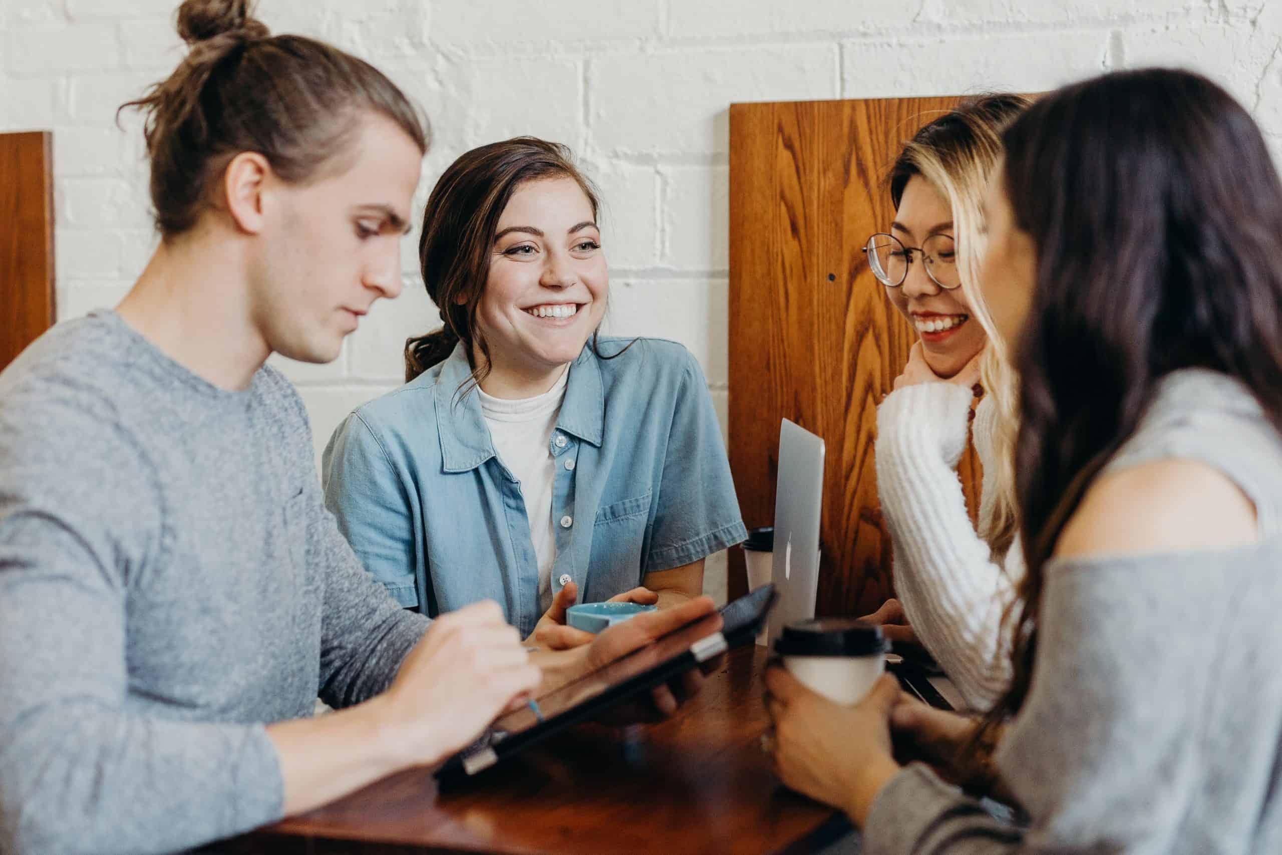 Retain Employees with Digital eCards — How Digital Cards Can Help You Retain Employees